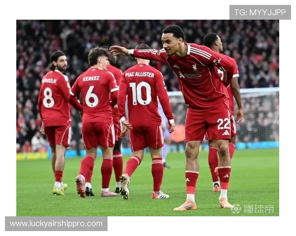 鲁尼盛赞埃基蒂克：可能是本赛季英超最佳引援